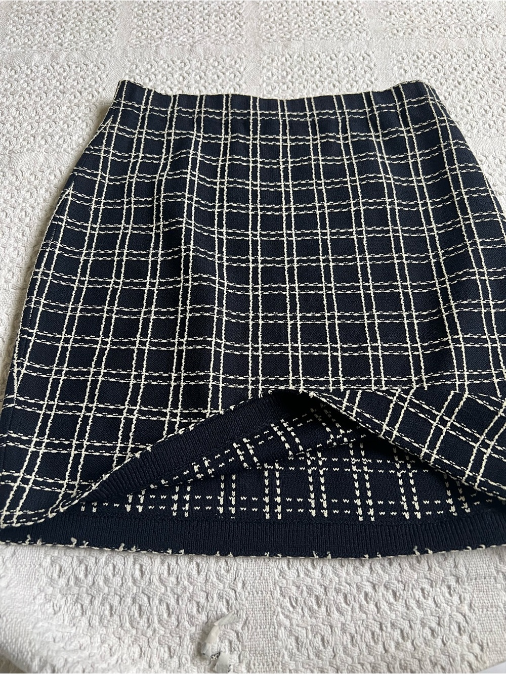 St. John Collection- Classic Navy Plaid Pencil Skirt - Picture 3 of 6